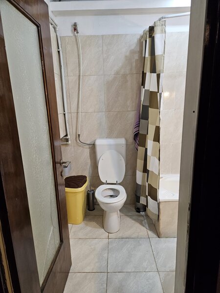 Piata Romana,